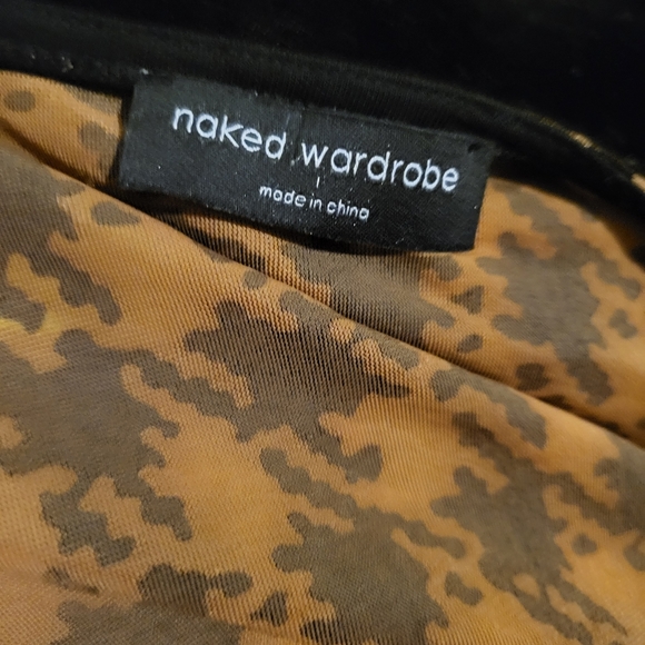 nwot flocked houndstooth crop base layer - Picture 3 of 3